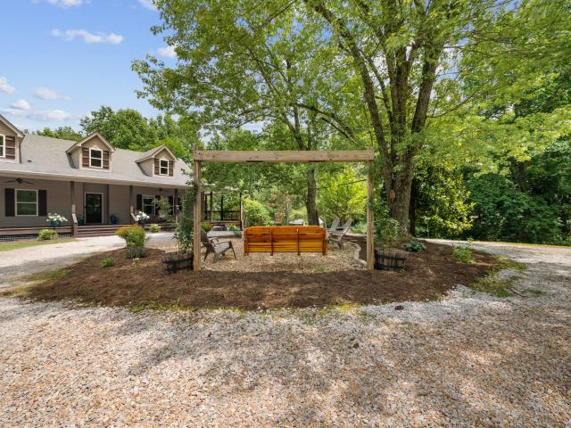 3352 R O Peach Road