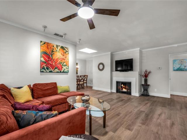 3353 W 168th