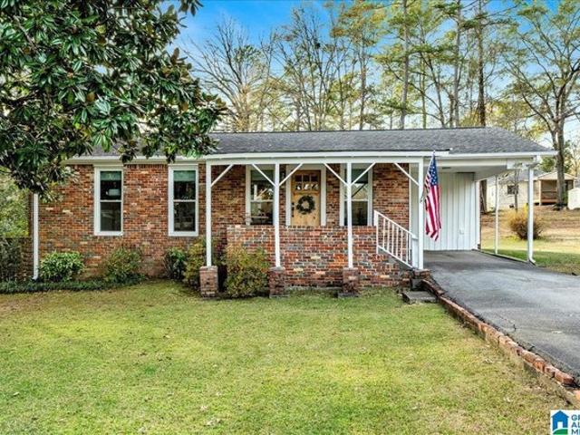 335 10th St, Alabaster, AL 35007