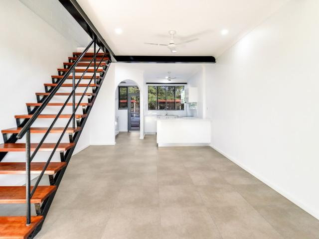 3/35 Bradshaw Terrace, Nakara