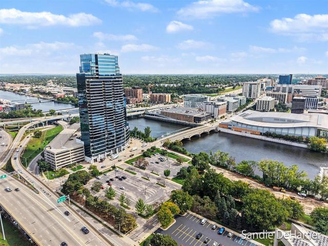 335 Bridge Street # 2301