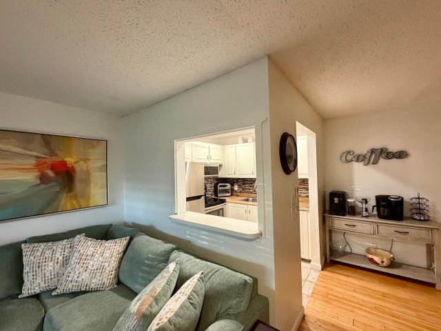 335 Durham Cir, Unit J, Deerfield Beach, FL 33442 | MLS #B26000