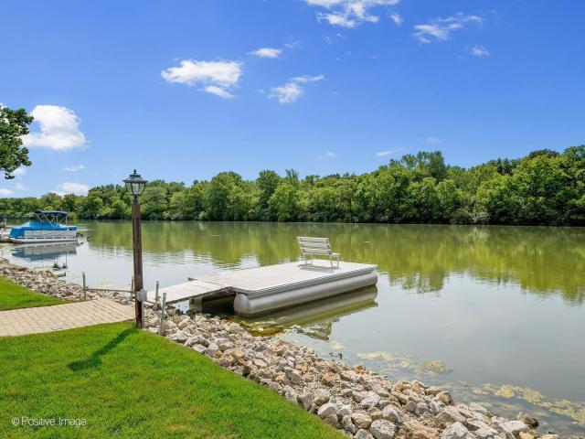 335 Edgewater Drive