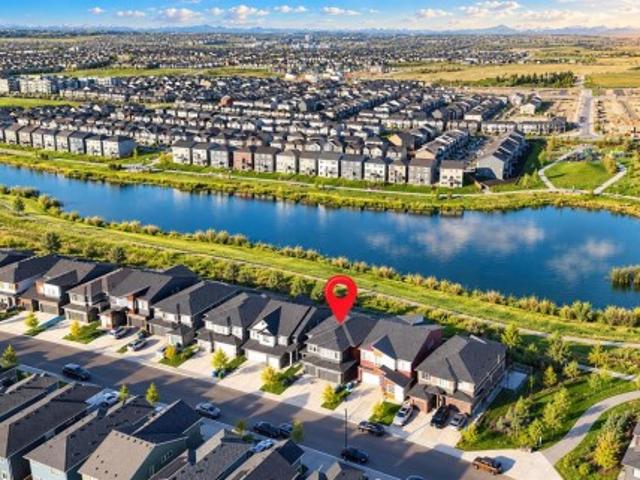 335 Lucas Way Nw, Calgary, AB, T3P 0R5 house for sale | Listing ID A2349 | Royal LePage