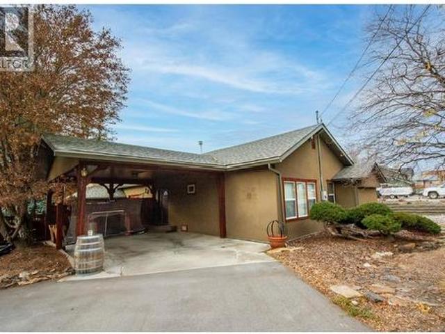 335 Middle Bench Road, Penticton, BC, V2A 8S8 house for sale | Listing ID 10398 | Royal LePage