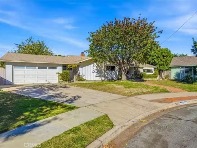 335 N LONDON PL, ANAHEIM, CA 92806