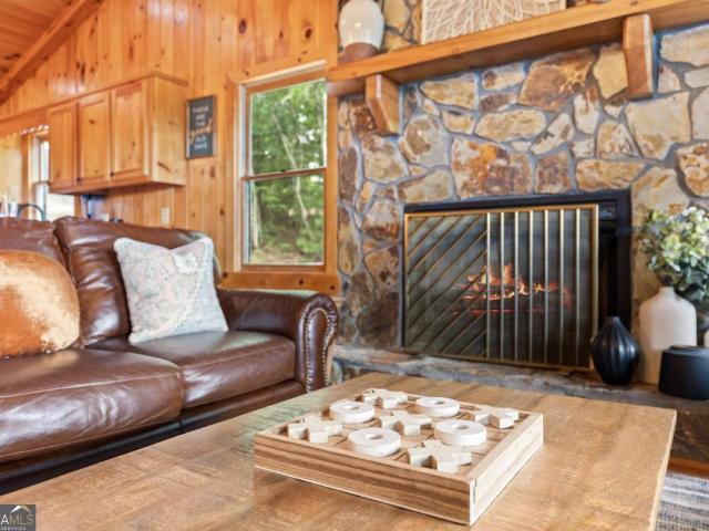 335 N Old Aska Road