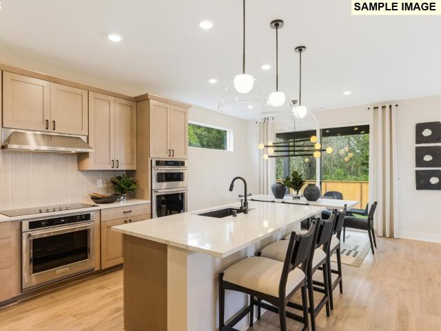 335 S 87TH AVE