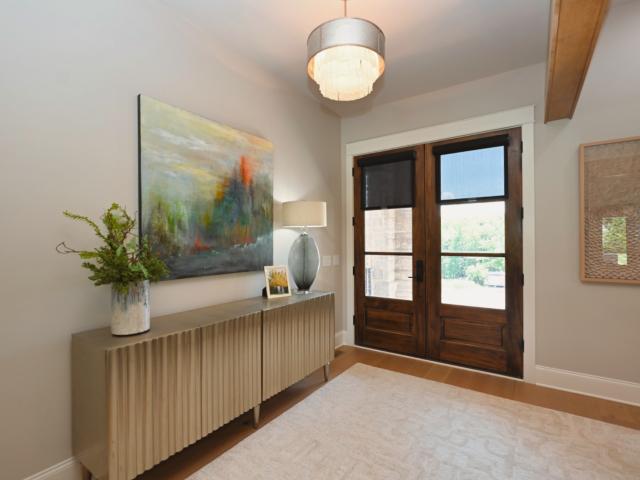 335 Sunset Island Trl