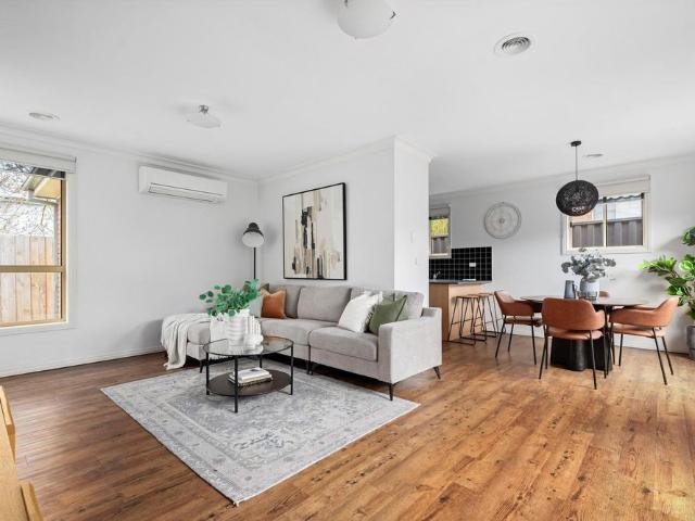 3/35 Walters Avenue, Airport West VIC 3042