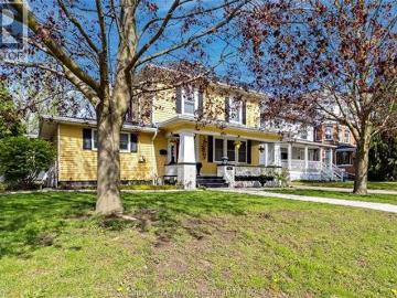 335 Wellington Street West, Chatham, ON, N7M 1K2 house for sale | Listing ID 26008 | Royal LePage