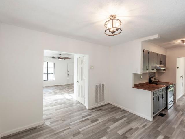 3365 Pleasant Valley Rd
