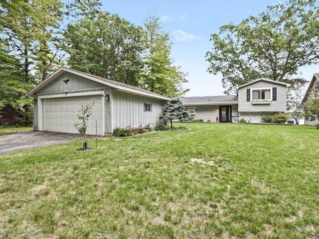 3366 N Lakeside Drive
