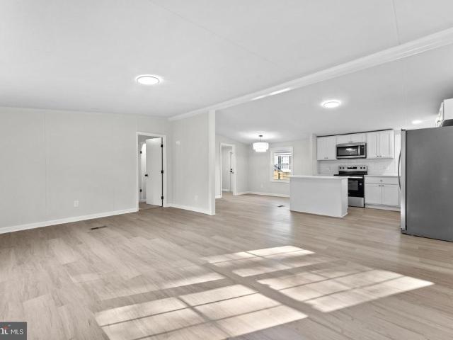 3367 Davis Highway