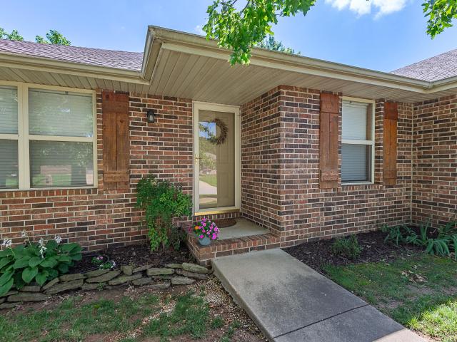 3368 W Deerfield Street