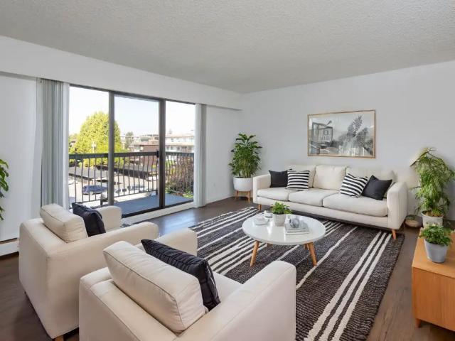 33690 Marshall Road — 2 BEDROOM