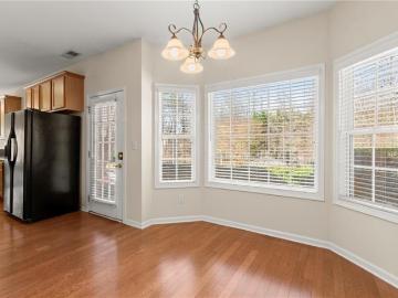 3361 Raes Creek Road 8