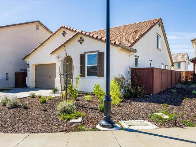 3363 Apollo Ct, Folsom, CA 95630 | MLS #226056