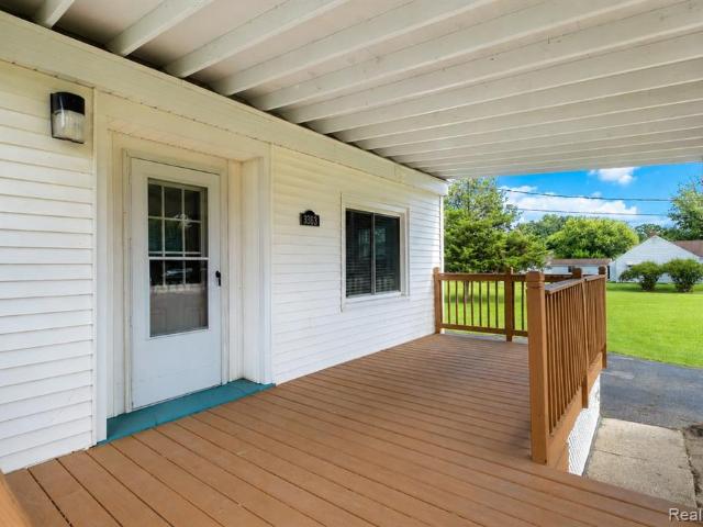 3363 E Pierson Road