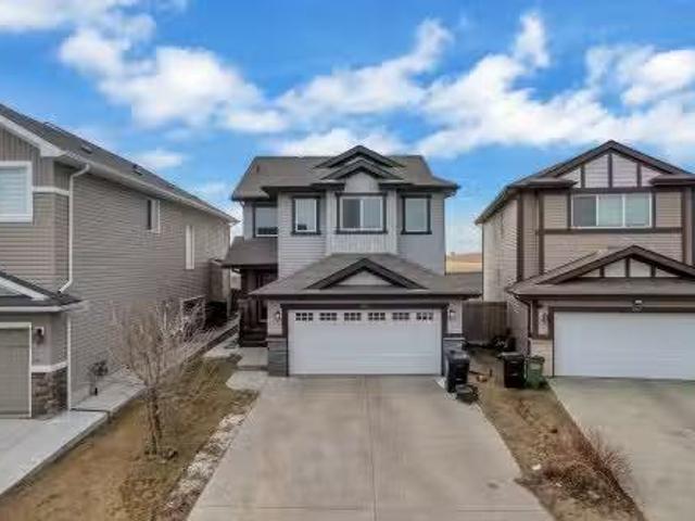 3363 13 Ave, Edmonton, AB, T6T 0Z4 house for sale Listing I.