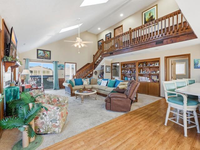336 56th Ave. N