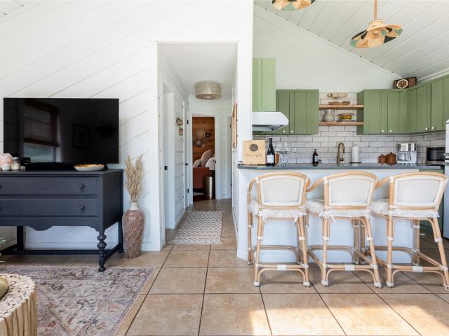 336 Coventry Rd, Spicewood, TX 78669 | MLS #4977