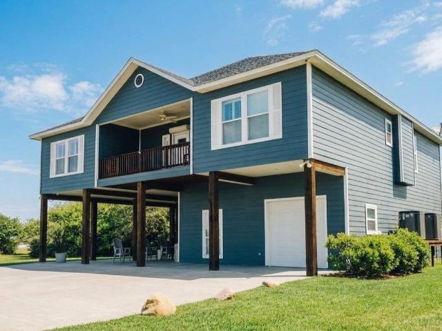 336 Bayside Drive