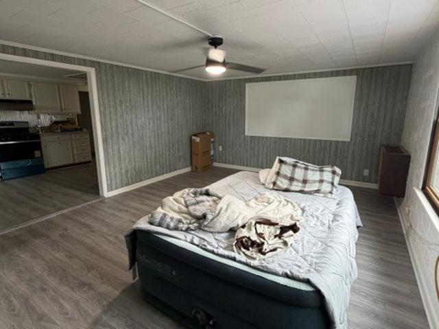 336 E Wilkison