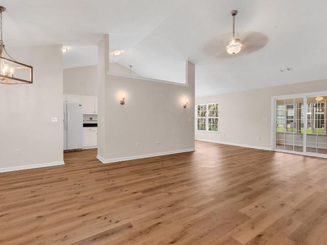 336 Lynco Ln