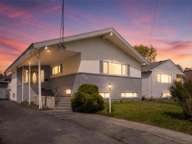 336 Stannard Ave, Victoria, BC, V8S 3M4 house for sale | Listing ID 1048 | Royal LePage