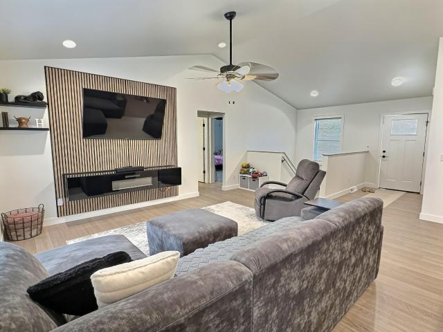 336 village lane