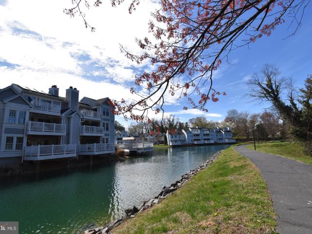 3375 Lakeside View Dr, Unit 191, Falls Church, VA 22041 | MLS #VAFX2314