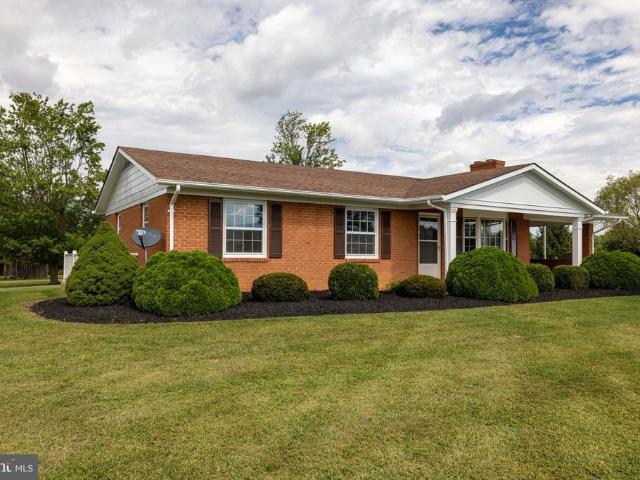 3376 Us Hwy 211 W