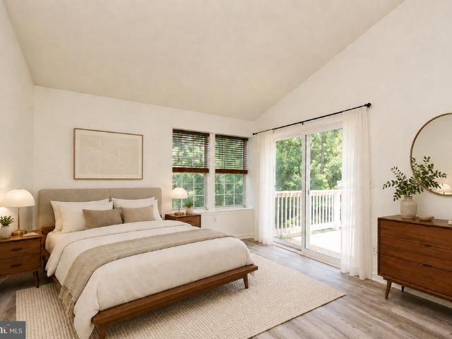 3377 Lakeside View Drive # 19 2