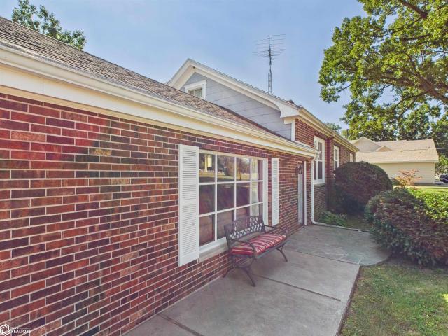 3370 Mississippi River Rd