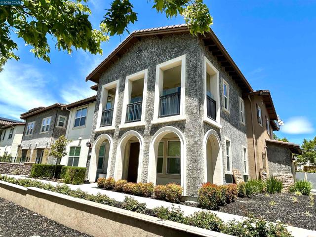 3373 Central Pkwy