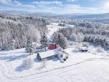 337 Ch. Ouimet, Dixville, QC, J0B 1P0 Luxury House for sale.
