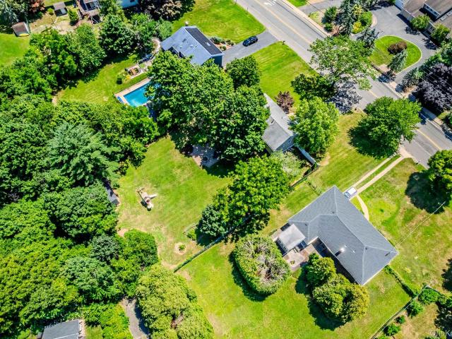 337 Burr Road