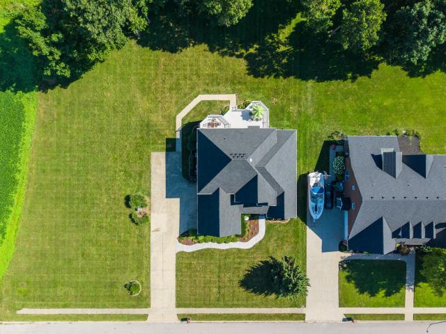 337 Hawthorne Drive