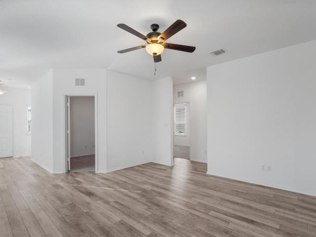 337 Harper Ln