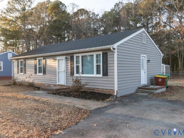 337 Lakewood Dr, Petersburg, VA 23805 | MLS #2602