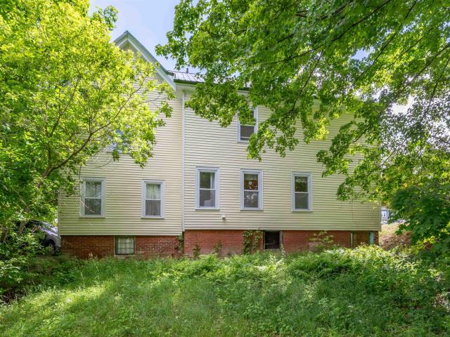 337 Roxbury Street