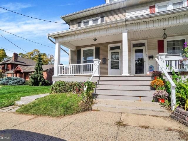 337 W Maple Street