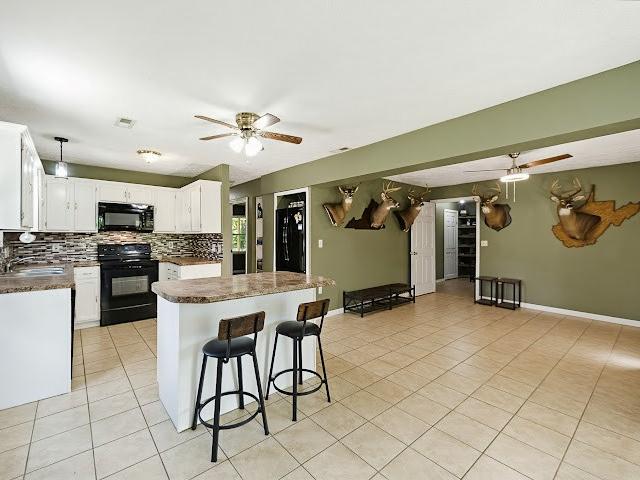 337 Zoo Lane