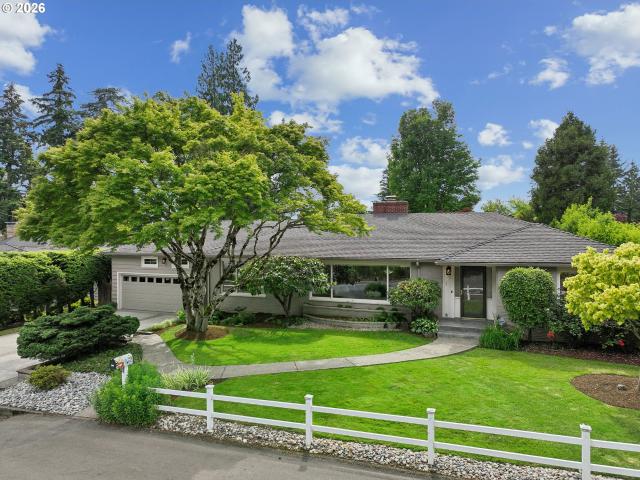 3385 sw vista dr