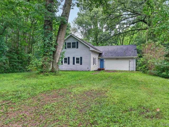 33807 Chipper Drive