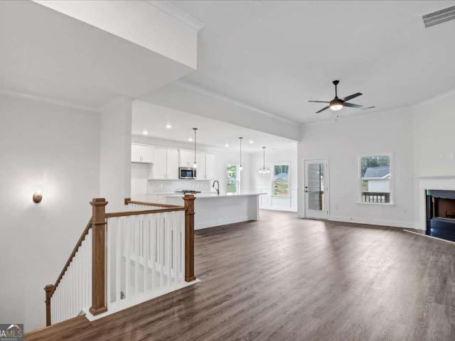 3380 Trevi Trail