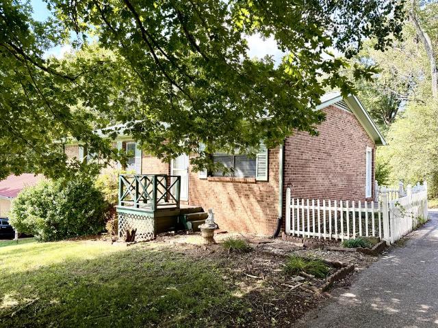 3382 Dietz Dr
