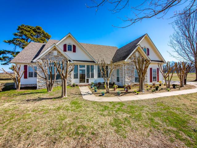 3383 Henderson Road