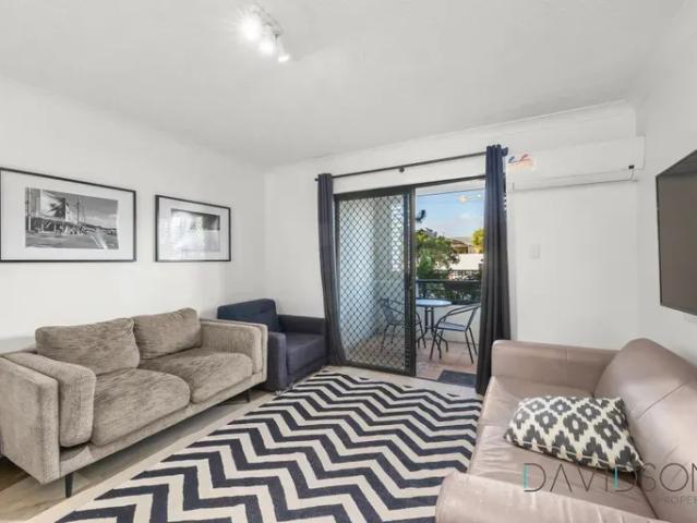 3/38 46 Petrel Avenue Mermaid Beach, QLD 4218